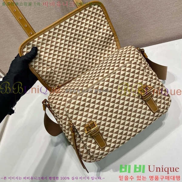 #����� �ﰢ �ΰ� �ɺ� �ڼ� �����Ϸ� ����� 1BD383-104