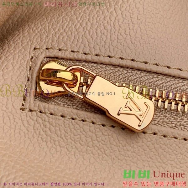 #���̺��� x ����ī�� ��ī�� �ݶ��ڽ���ƽ �Ŀ�ġ GM M13743-101