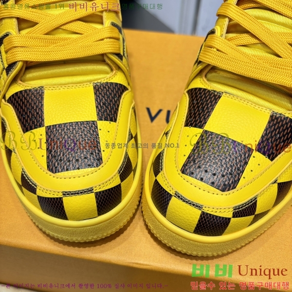 NEW LV Ʈ���̳� ����Ŀ�� 45L24597-68