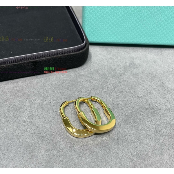 Ƽ�Ĵ� �� ť�� �Ͱ��� 15T241211-2