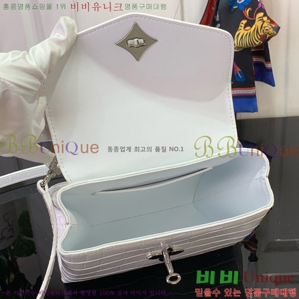 #���̺��� ���� �� �� �̴� N84713-108