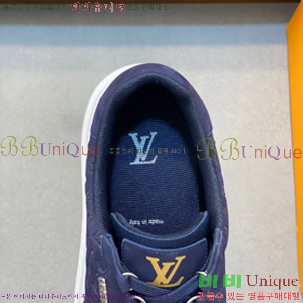 ���� ���̺��� ����Ŀ�� 42LV47521418-4