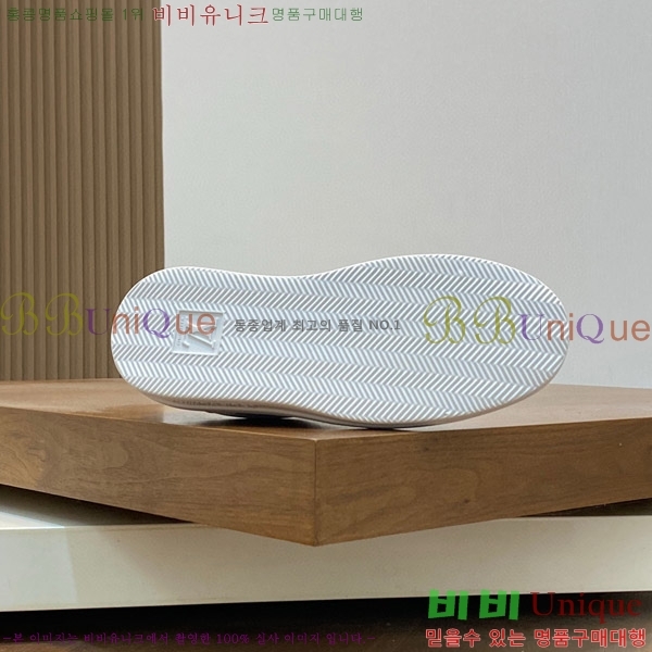 ���� ���̺��� ����Ŀ�� 40LV47521425-2