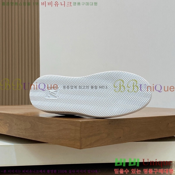 ���� ���̺��� ����Ŀ�� 40LV47521425-3