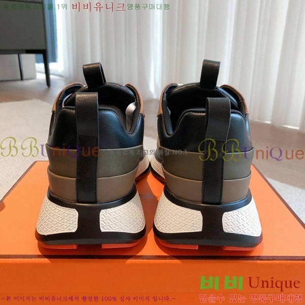�����޽� �ٿ�� ����Ŀ�� H746110-8
