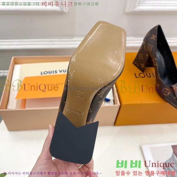 ���̺��� ����ũ ������ 34LV575147-3 ��9cm