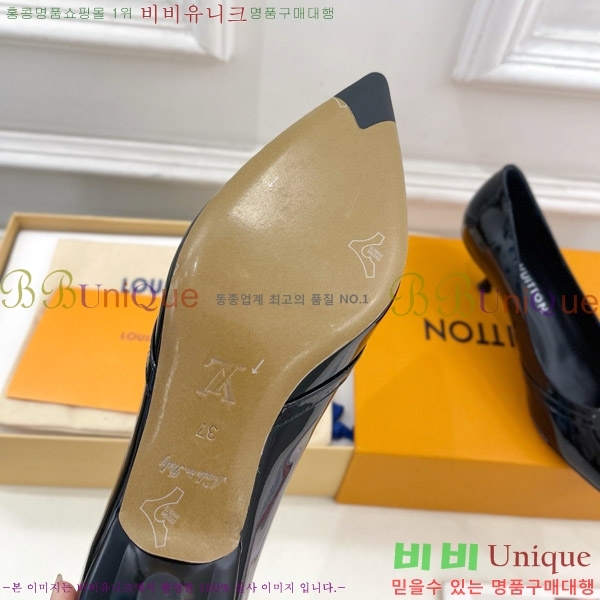 ���̺��� ������ 34LV575122-1 ��5.5cm