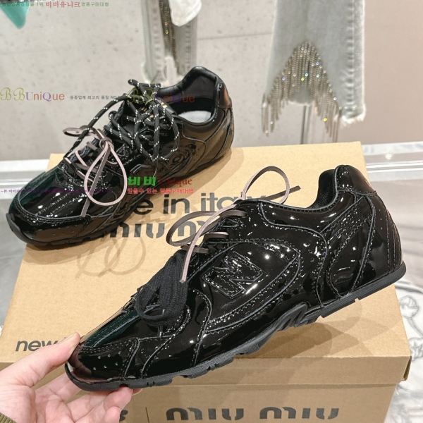 ���߶��� X �̿�̿� ����Ŀ�� 35MU2531327-7