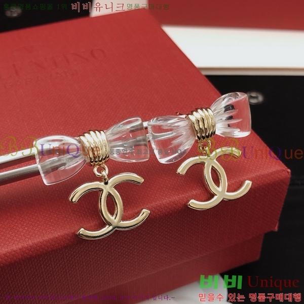 ��* �Ͱ��� CH0448879-6