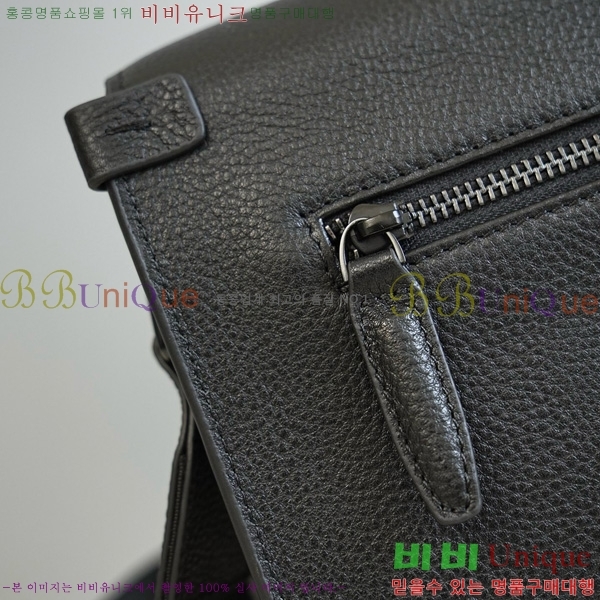 #��󰡸� ũ�ν��� H2116090