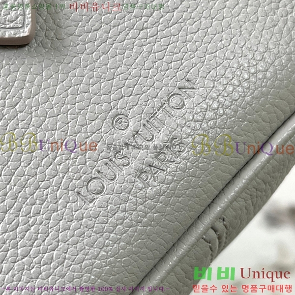 #���̺��� ���ǵ� �ݵѸ��� 20 M14207-660