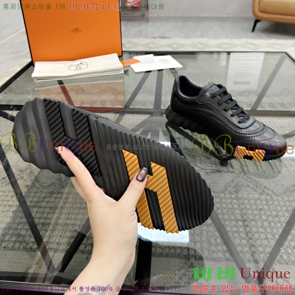 ���� �����޽� ����Ŀ�� HR599099-1