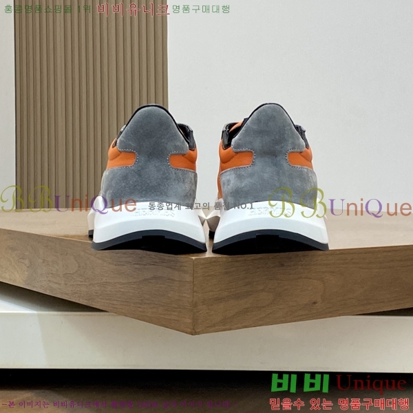 ���� �����޽� ����Ŀ�� HR599095-4