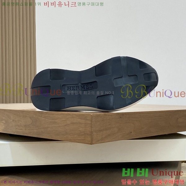 ���� �����޽� ����Ŀ�� HR599095-4