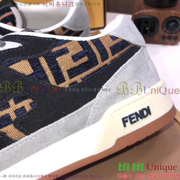 ��� ����Ŀ�� �������� F97060-4