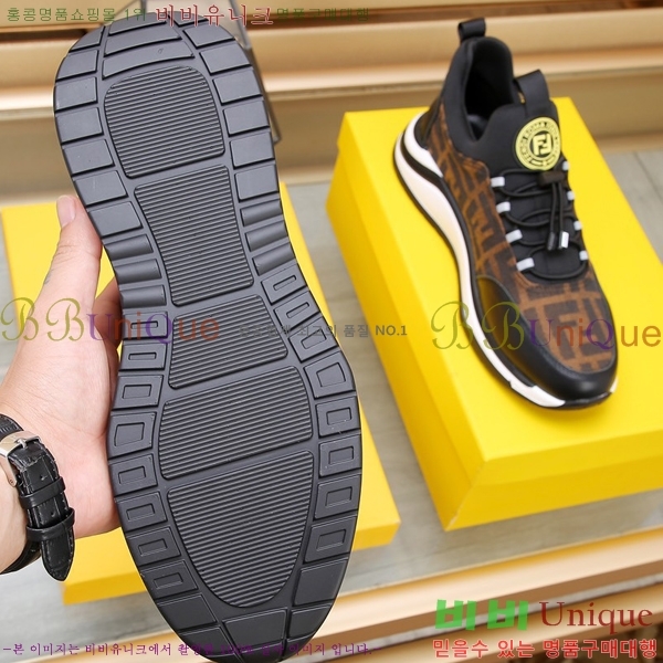 ���� ��� ����Ŀ�� F8560033-4