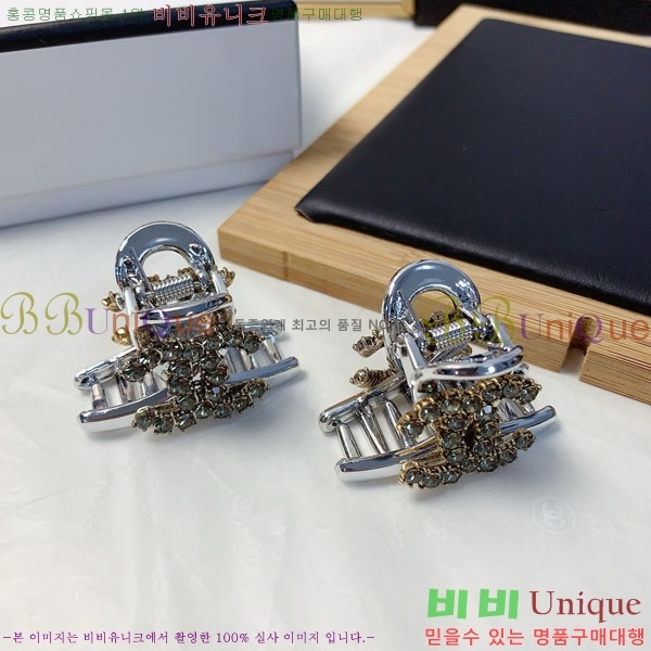 ��* ��� ������ CH00366-9