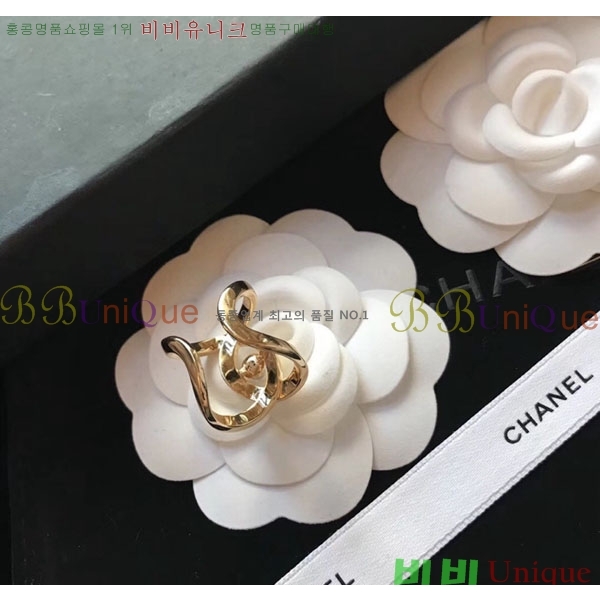 ��* ���� CHA1209-4