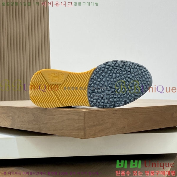 ���ڷ� ��ġ�ڸ� ����Ŀ�� BC242260-2