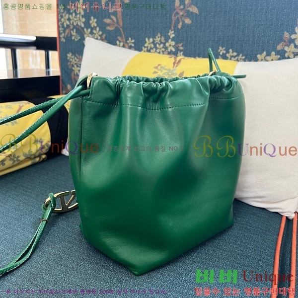 #�߷�Ƽ�� ����ٴ� ���̷ΰ� �̵�� Ǫ�� ��Ŷ�� 20866-4