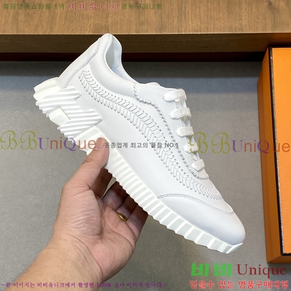 ���� �����޽� ����Ŀ�� HR599102-2