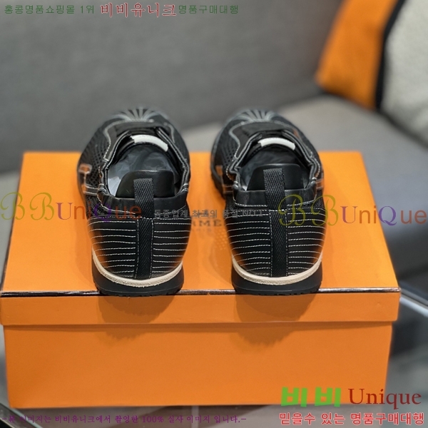 ���� �����޽� ����Ŀ�� HR599107-2