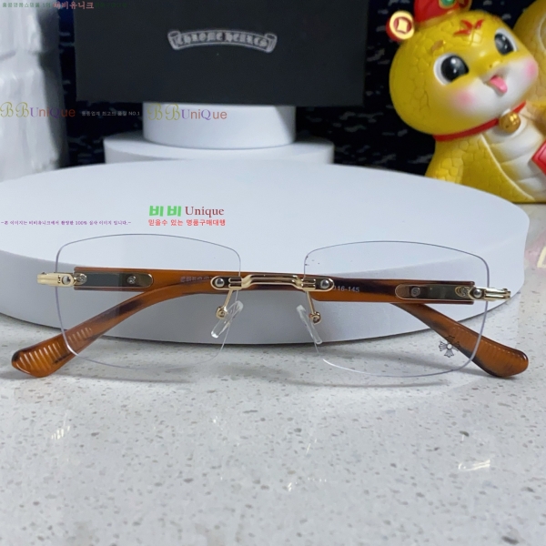 ũ������ ���� �Ȱ� 7CH25521-4