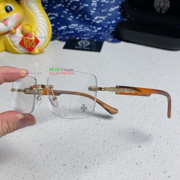 ũ������ ���� �Ȱ� 7CH25521-4