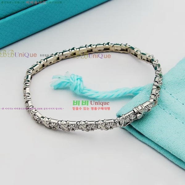 �������� Ƽ�Ĵ� ���� TF212077-1