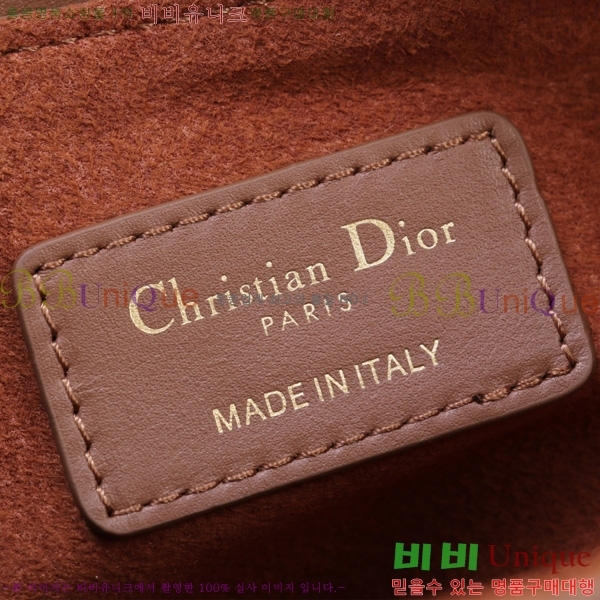 #��� ���� ��Ʈ�� ����Ʈ�� �̴� M0465-103