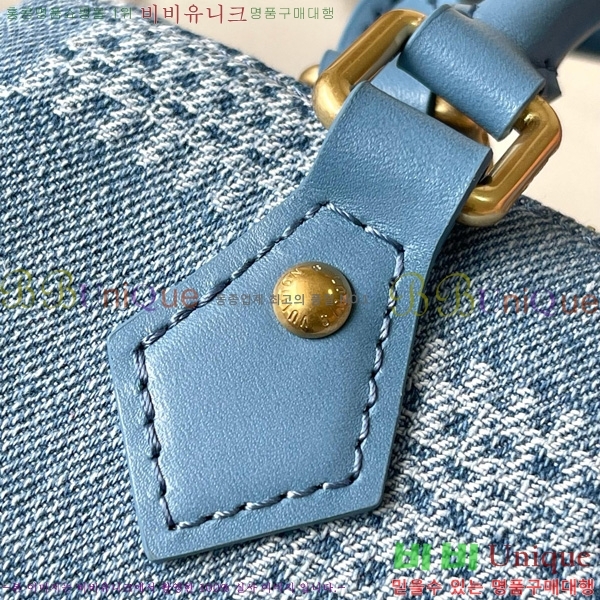 #���̺��� ���ǵ� �ݵѸ��� 18 ��Ʈ ũ�ν��� N00208-1000