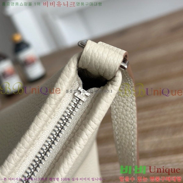 #�����޽� Berlingot 23 PM HE27855141-302