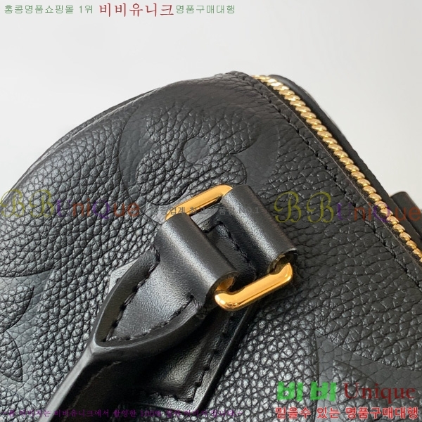 #���̺��� ���ǵ� �ݵѸ��� 20 M58953-1000