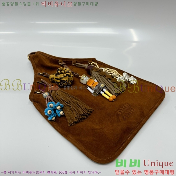 #�̿�̿� �׼������� �ִ� �����̵� �� 5BA295-101