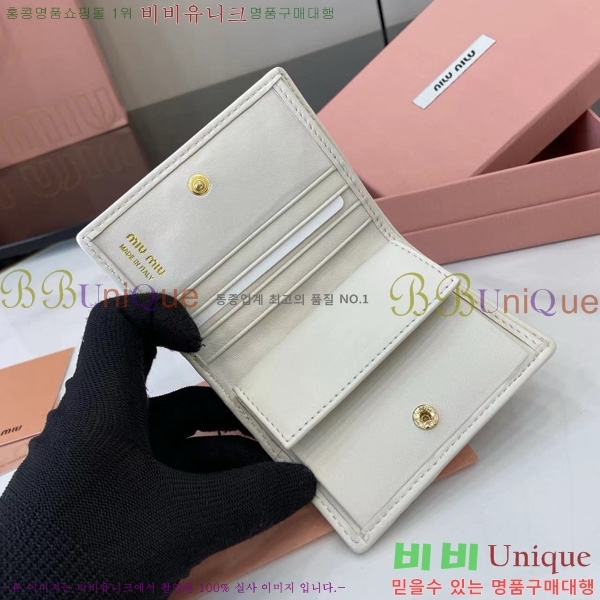 #�̿�̿� ���׶�� ���� ���� ������ 5MV204-301