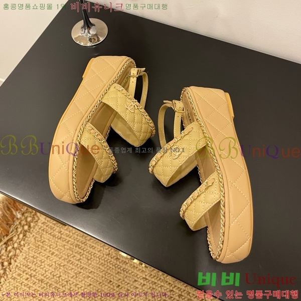 ��* ���� 32CH825581-4