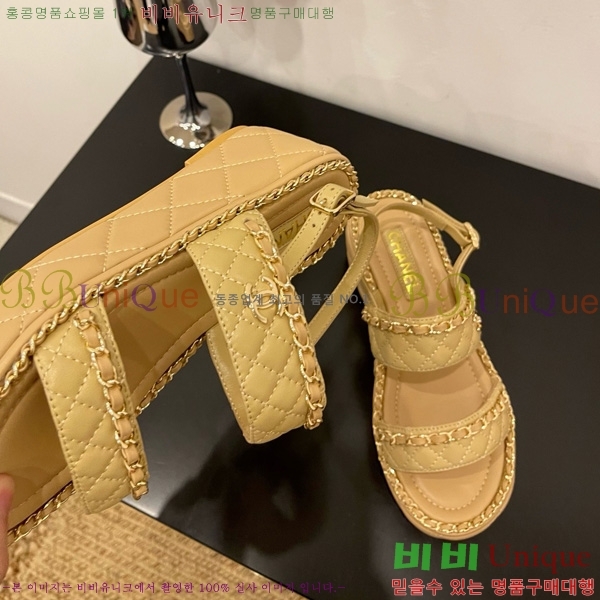 ��* ���� 32CH825581-4