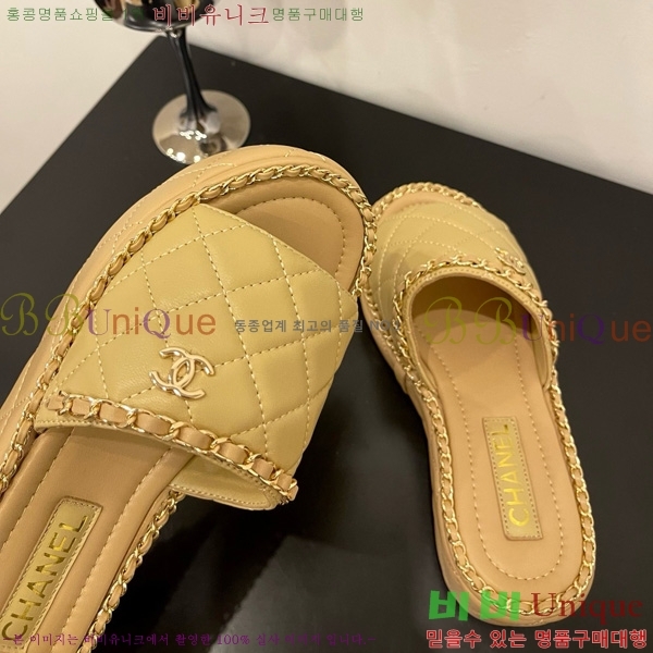 ��* �� ���� 31CH825579-4