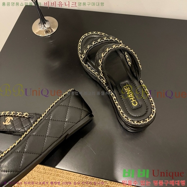 ��* �� ���� 31CH825582-2