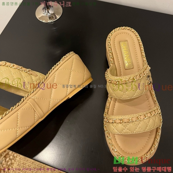 ��* �� ���� 31CH825582-3