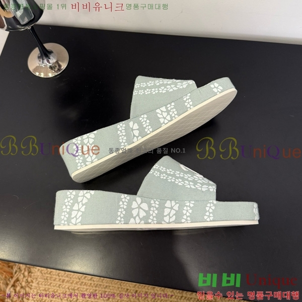 ��* �� ���� 28CH825583-3