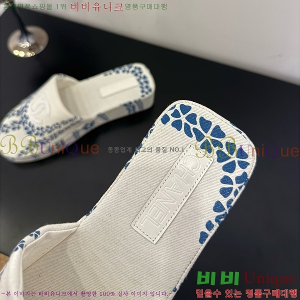 ��* �� ���� 28CH825583-1