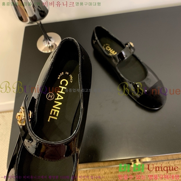 ��* �޸����� �÷����� 32CH825610-1