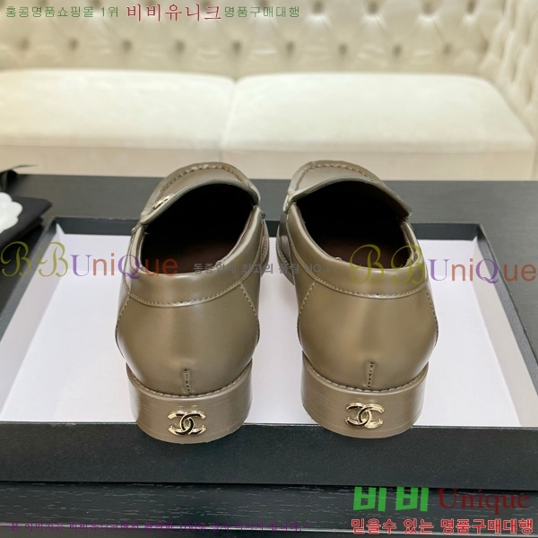 ��* ���� 33CH825613-4