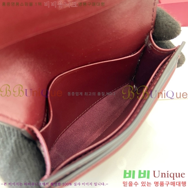 #���� ���е� ī�� ���̽� 818811-104