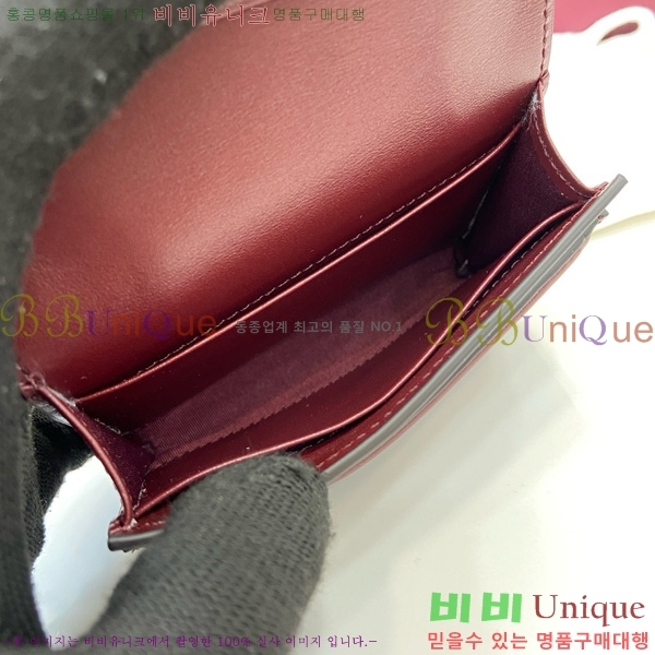 #���� ���е� ī�� ���̽� 818795-106