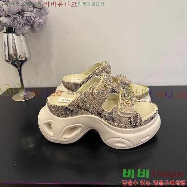 ��* ���� 35CH825678-1