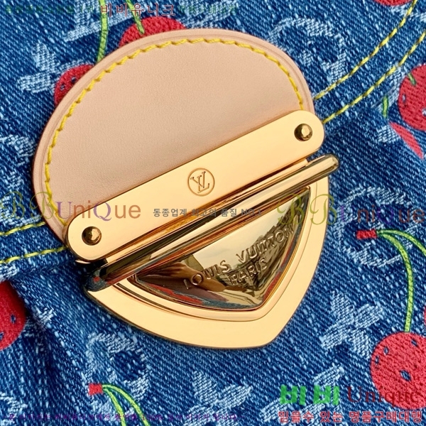 #���̺��� x ����ī�� ���� M13680-101