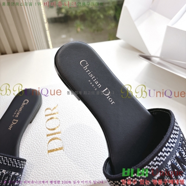 ��� Dway �� ���� 30D2561014-7