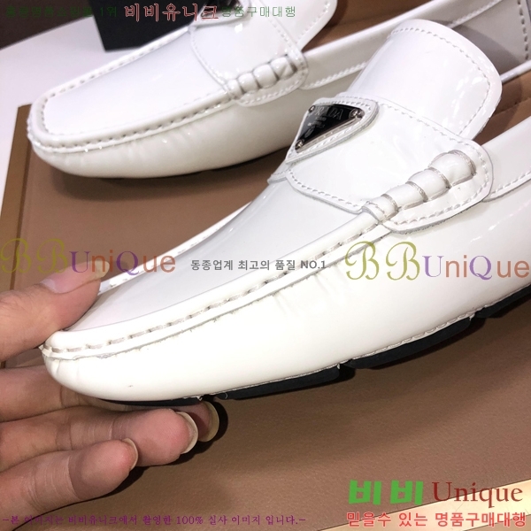 ���� ����� ���� P571868-4